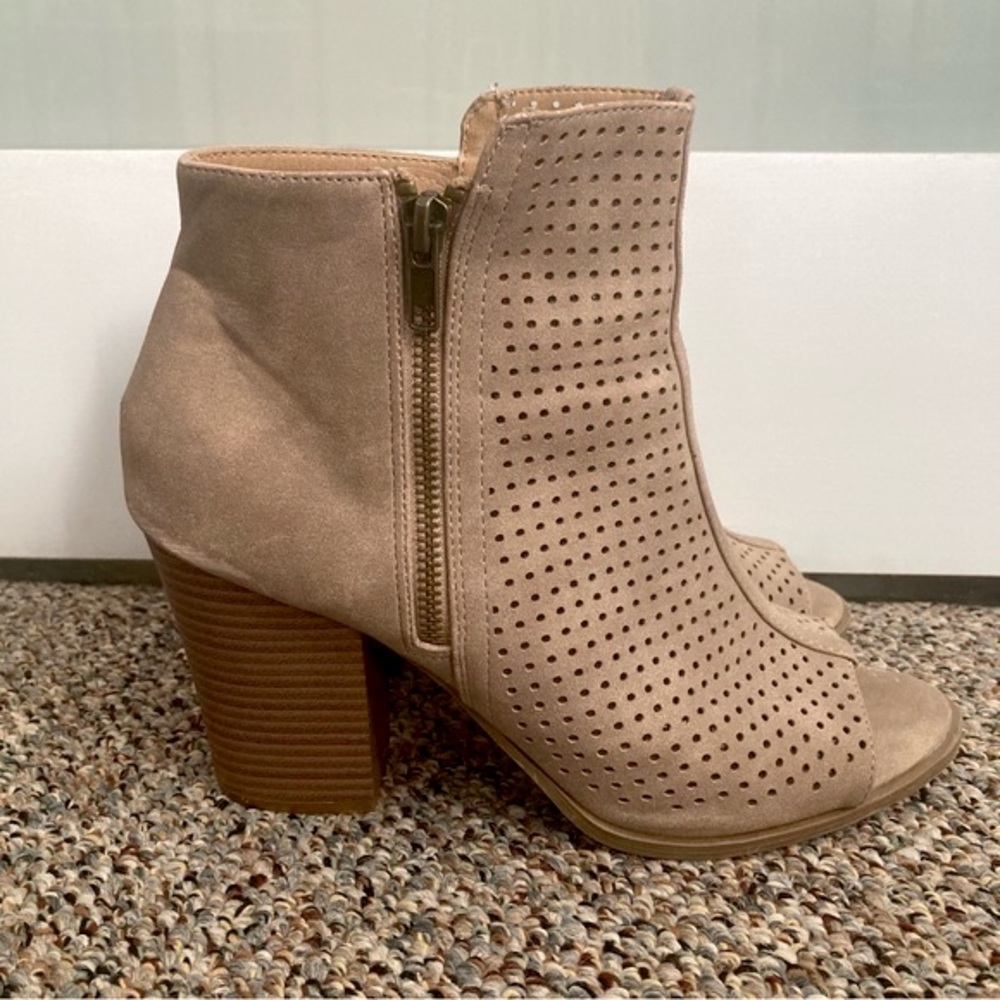 Brash Open Toe Booties Size 10